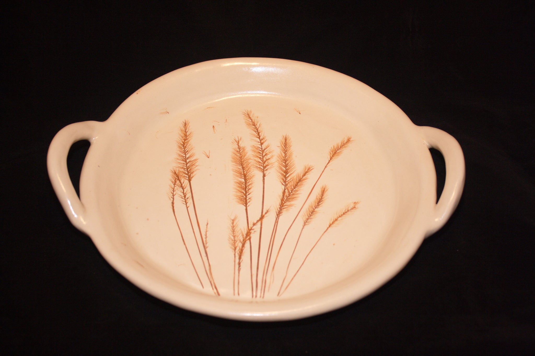 Round Wheat Grass Platter